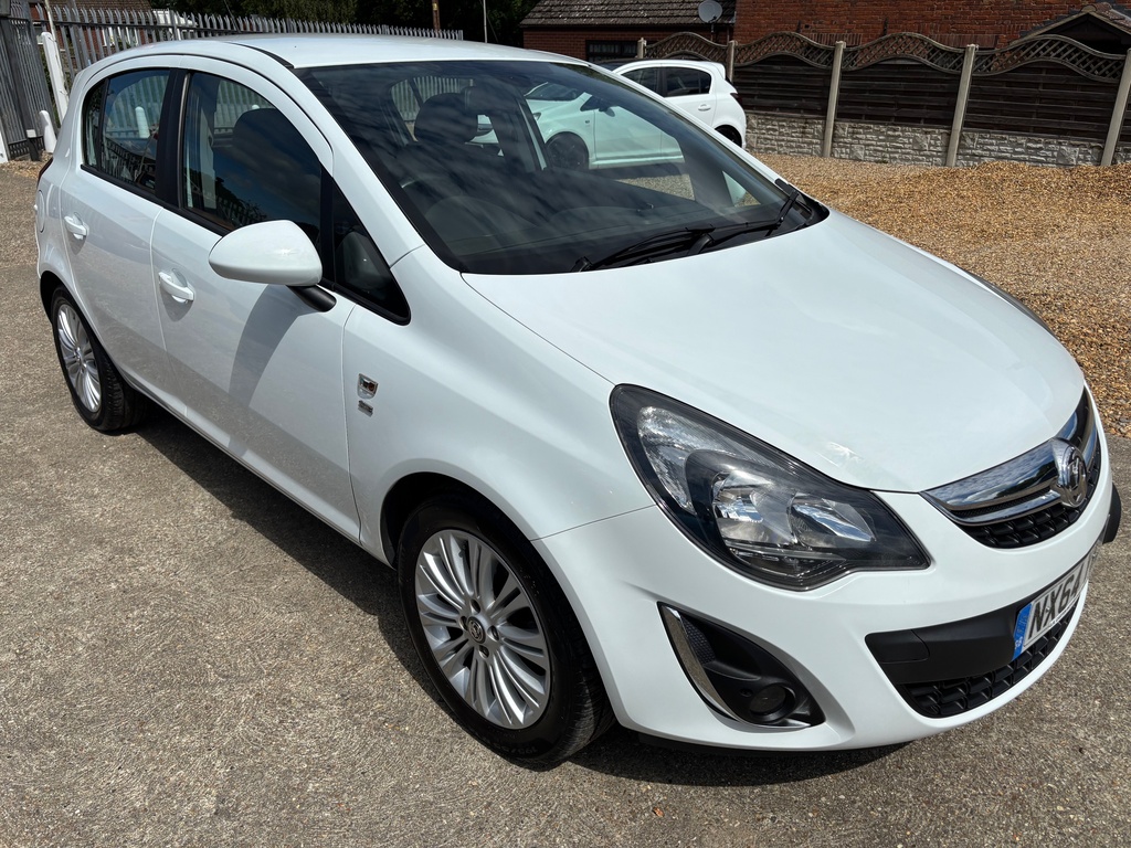 Vauxhall Corsa 1.2 16V Se Euro 5 White