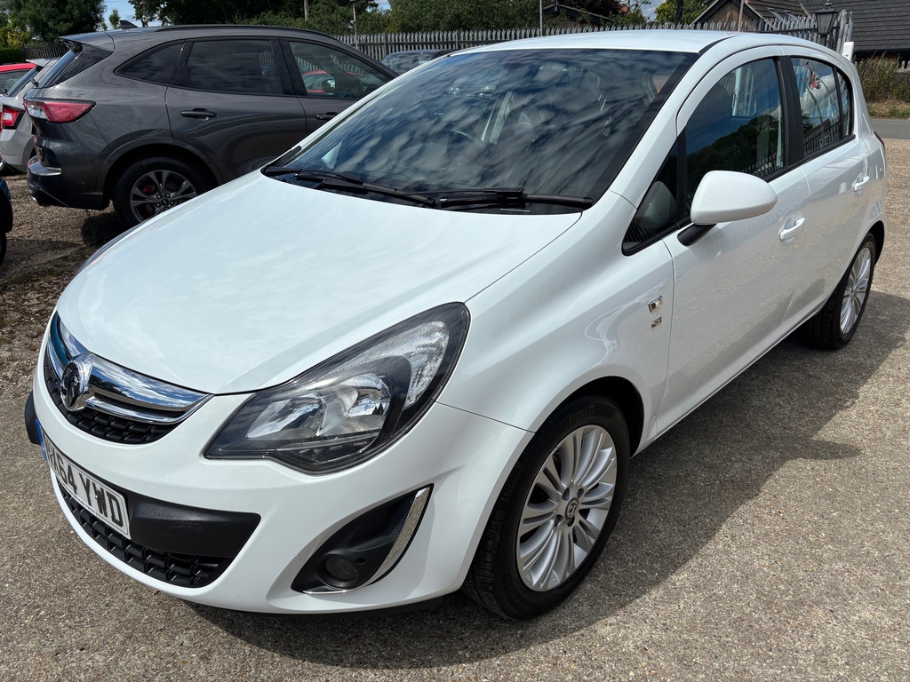Vauxhall Corsa 1.2 16V Se Euro 5 White #3