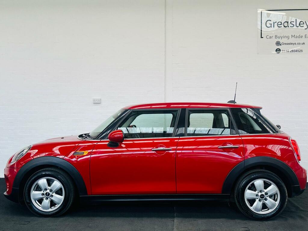 Mini Hatch 1.5 Cooper Euro 6 Ss HX65OND Red #4