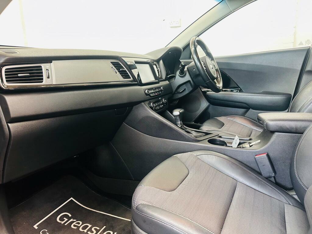 Kia Niro 1.6H Gdi 2 Dct Euro 6 Ss YP18LWG Red #3