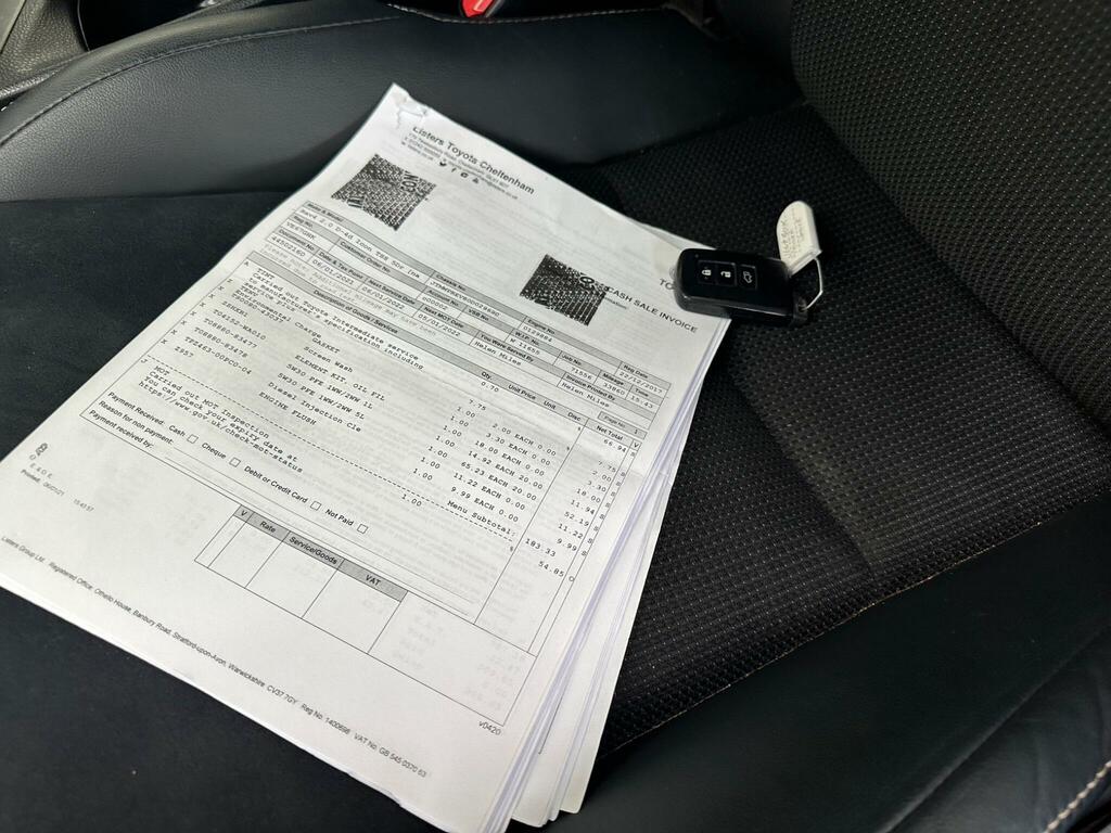 Toyota Rav 4 Excel White #29