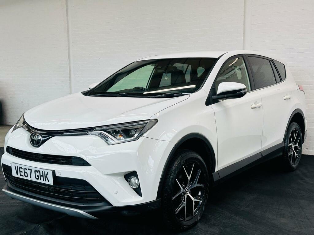 Toyota Rav 4 Excel White #9