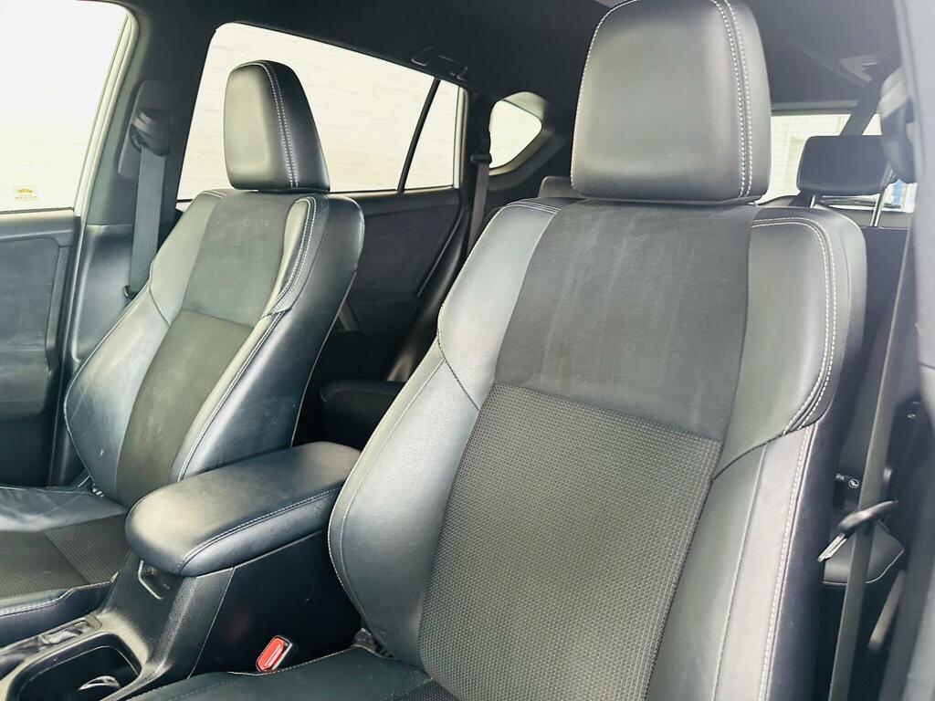 Toyota Rav 4 Excel White #12
