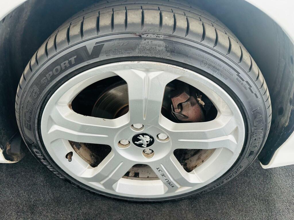 Peugeot 308 CC Allure White #26