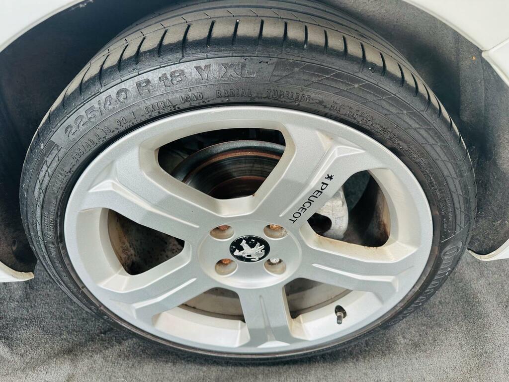 Peugeot 308 CC Allure White #24