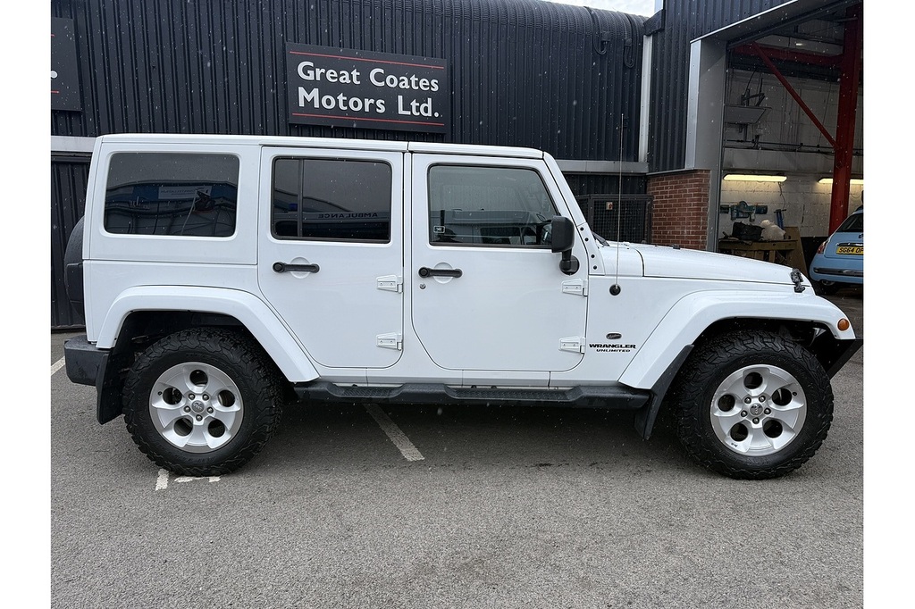 Jeep Wrangler 2.8 Crd Overland U2130 White #3