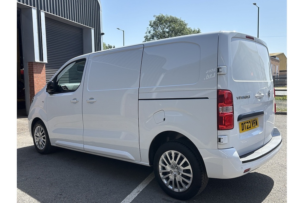 Vauxhall Vivaro Turbo D 2900 Prime U2141 Ulez DT23VEW White #3