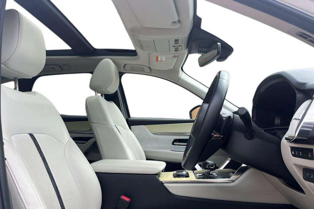 Mazda CX-60 Takumi Phev White #3