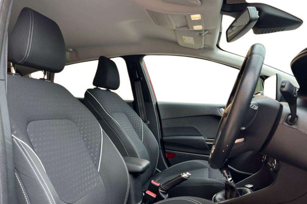 Ford Fiesta 1.0T Ecoboost Gpf Titanium Hatchback Ma ET68LKV Red #3