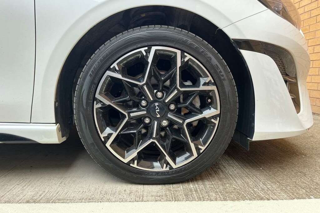 Kia Ceed Gt-line Isg White #5