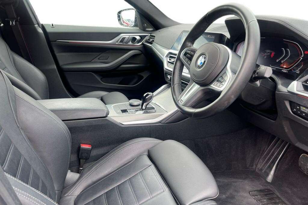 BMW 4 Series 2.0 420I M Sport Hatchback Euro 6 BL72GYH Black #3