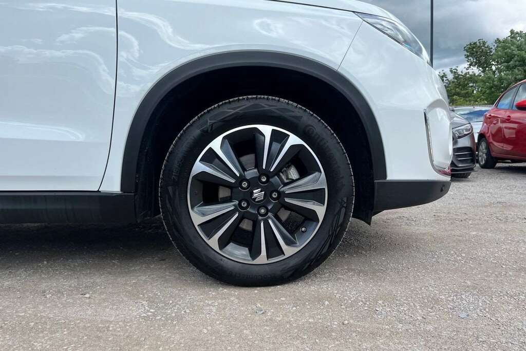Suzuki Vitara Sz5 Boostjet Mhev White #5