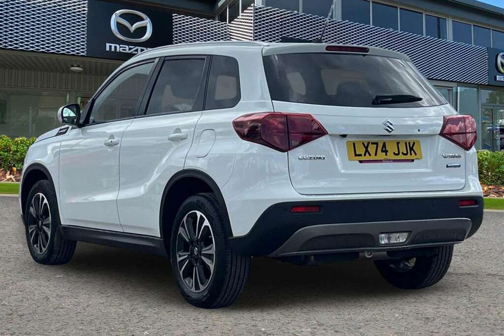 Suzuki Vitara Sz5 Boostjet Mhev White #2