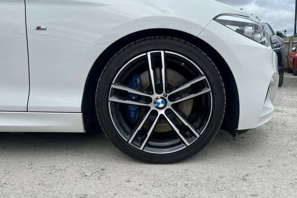 BMW 2 Series M Sport MJ21OSO White #5