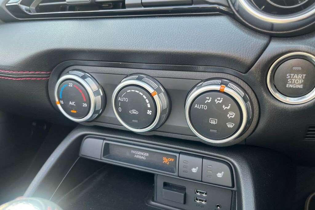 Mazda MX-5 2.0 Skyactiv-g Sport Nav Euro 6 #24