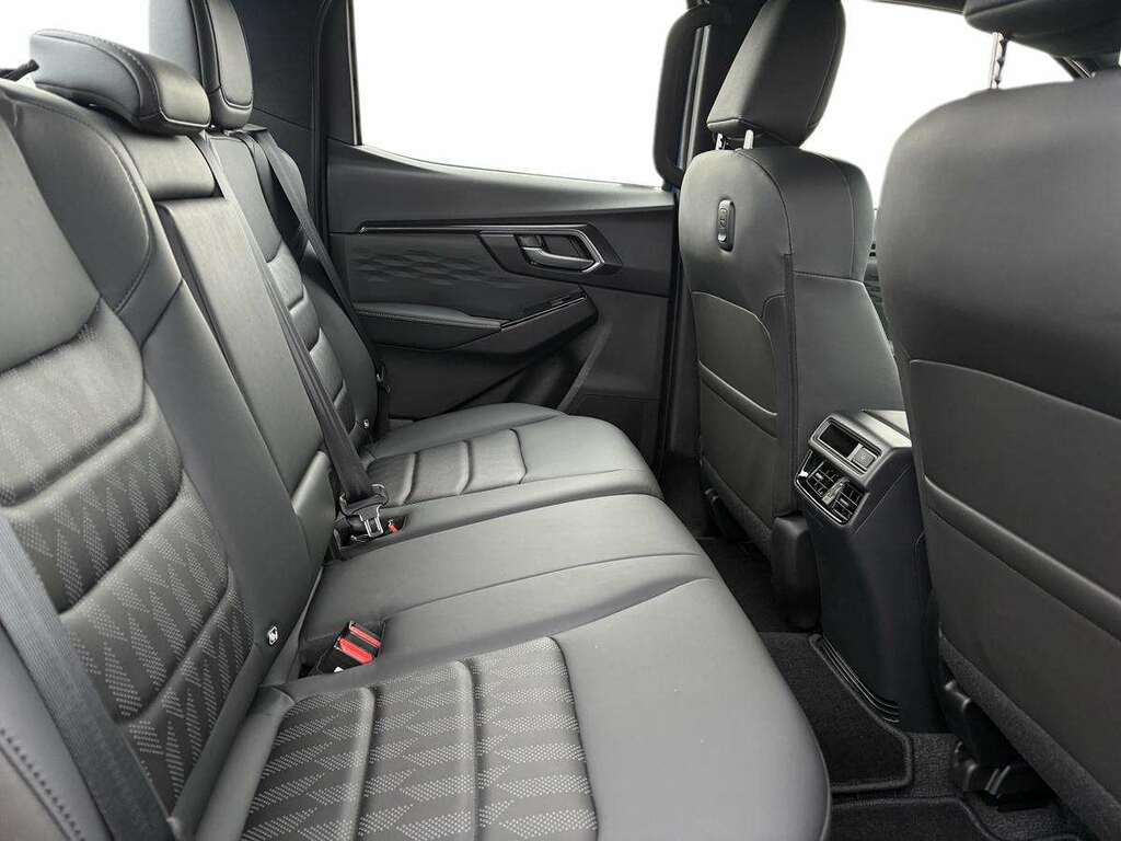 Isuzu D-Max 1.9 Td V-cross 4Wd Euro 6 Ss Silver #10