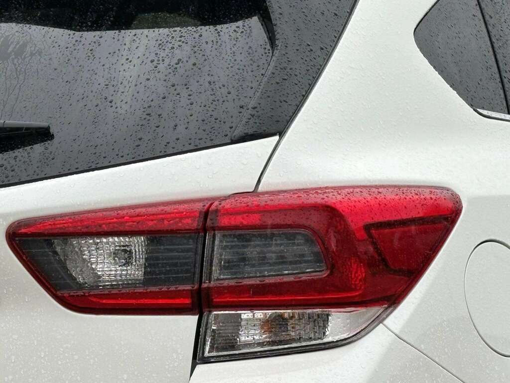 Subaru XV 2.0 I Se 148 Bhp White #16