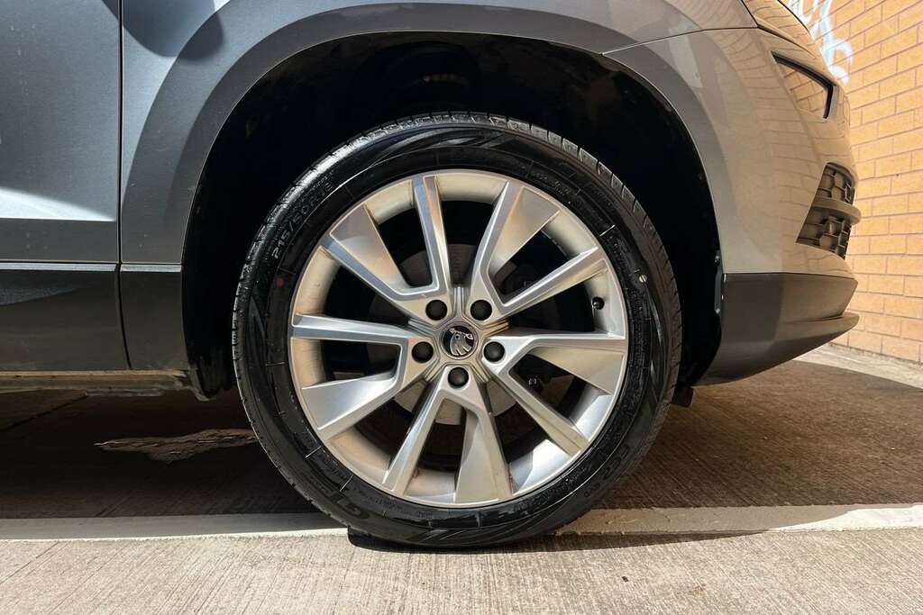 Skoda Karoq Se L Tsi BG69XHB Grey #5