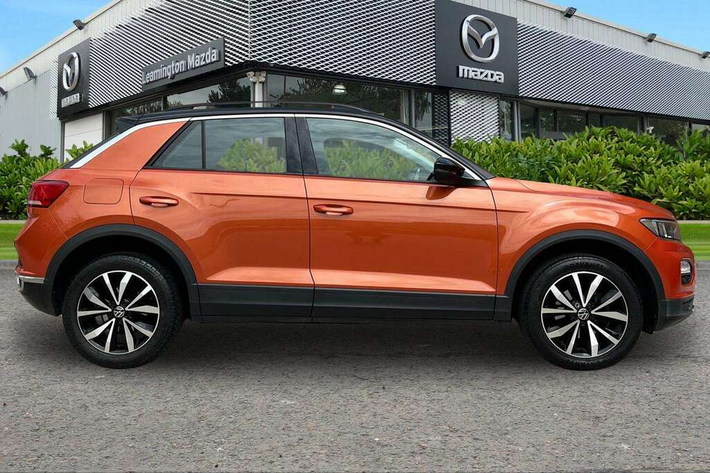 Volkswagen T-Roc Se Tsi Evo S-a BW21KRJ Orange #4