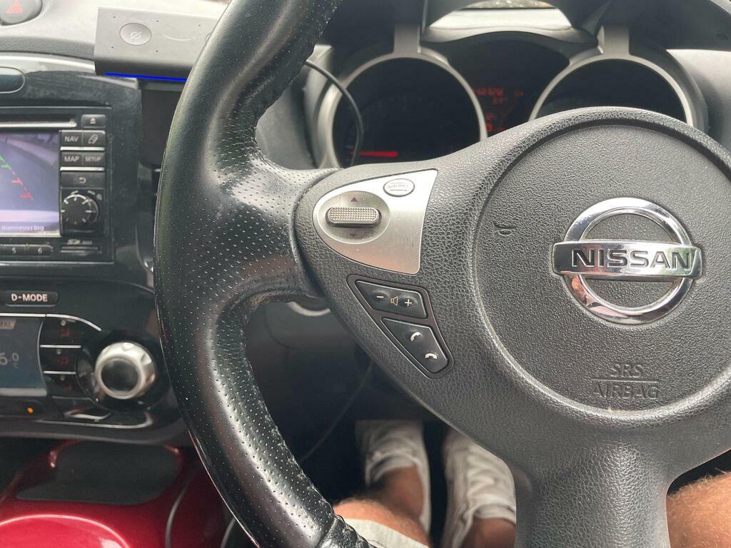 Nissan Juke Acenta White #37