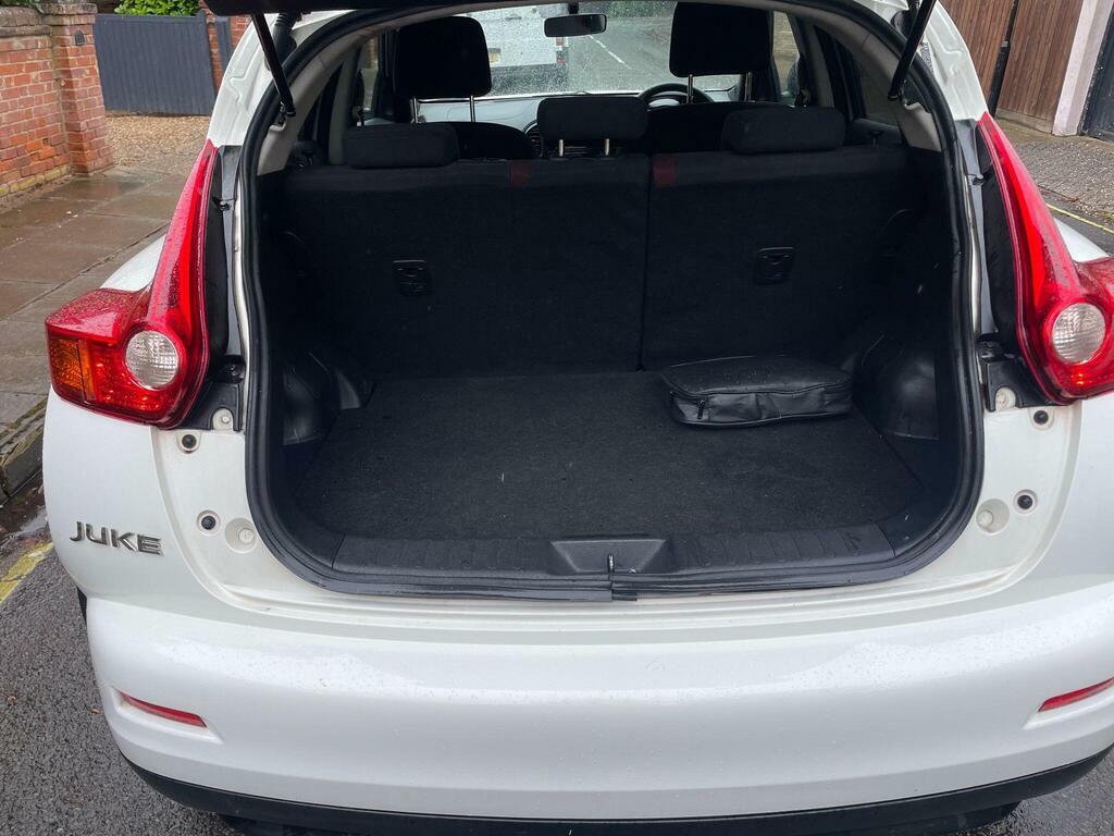 Nissan Juke Acenta White #18