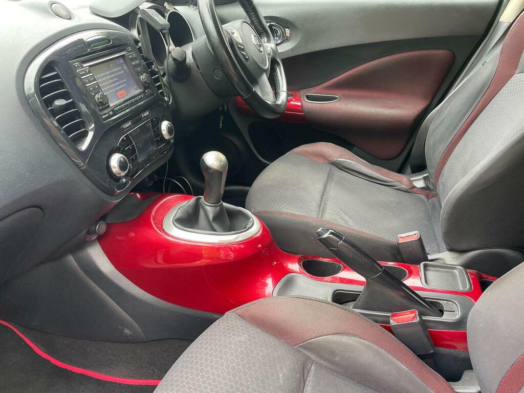 Nissan Juke Acenta White #24