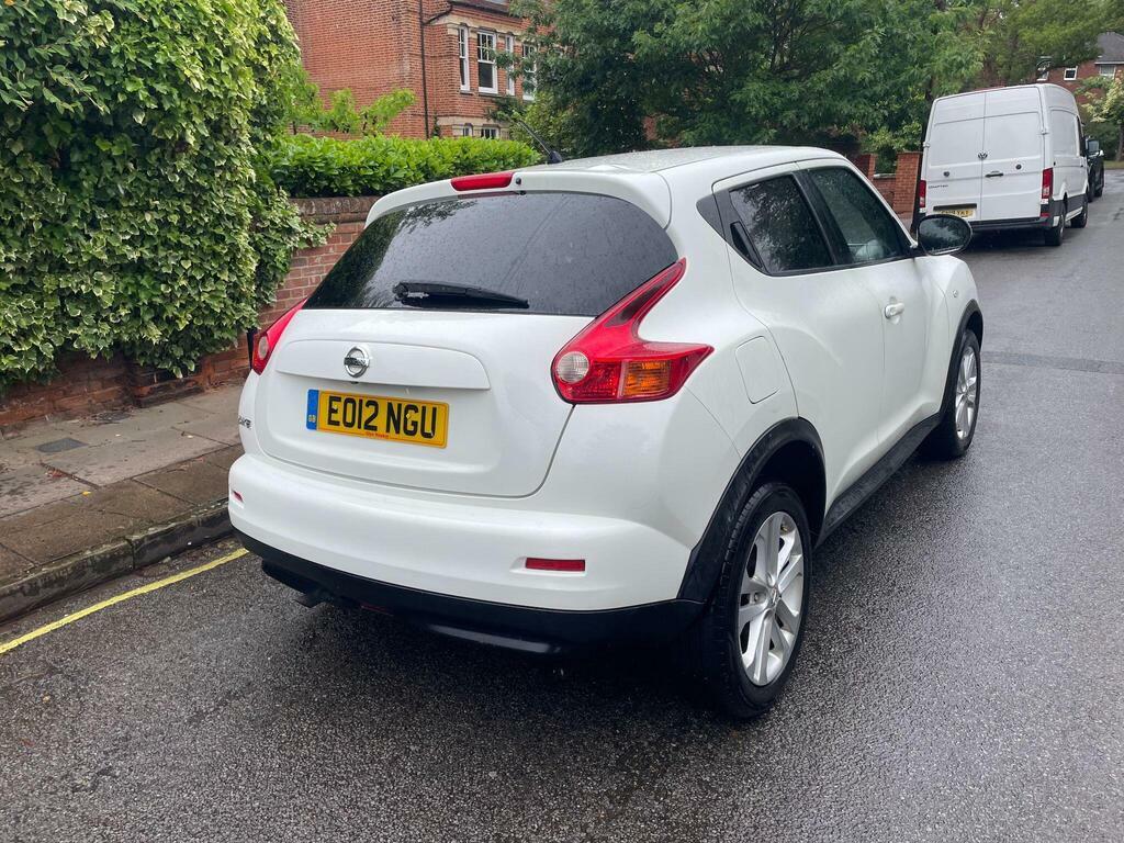 Nissan Juke Acenta White #4