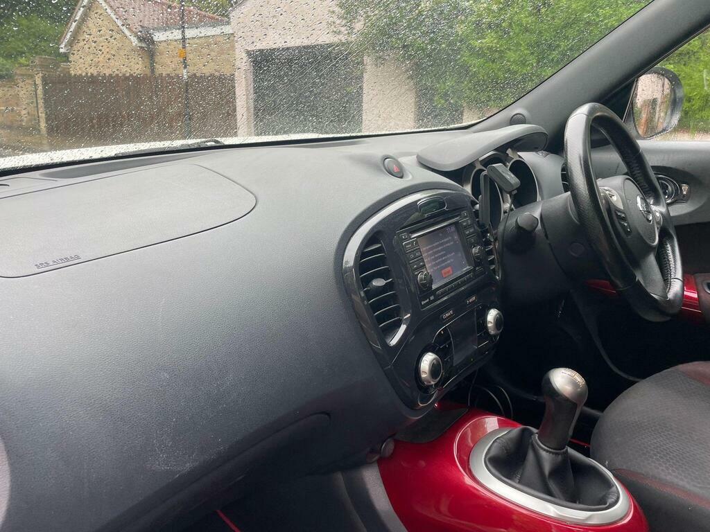 Nissan Juke Acenta White #25