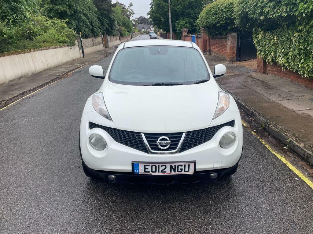 Nissan Juke Acenta White #10