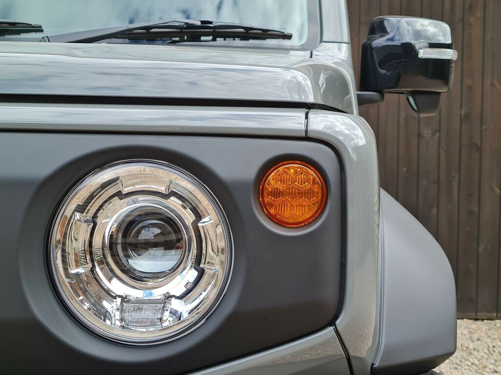 Suzuki Jimny Suv Black #21