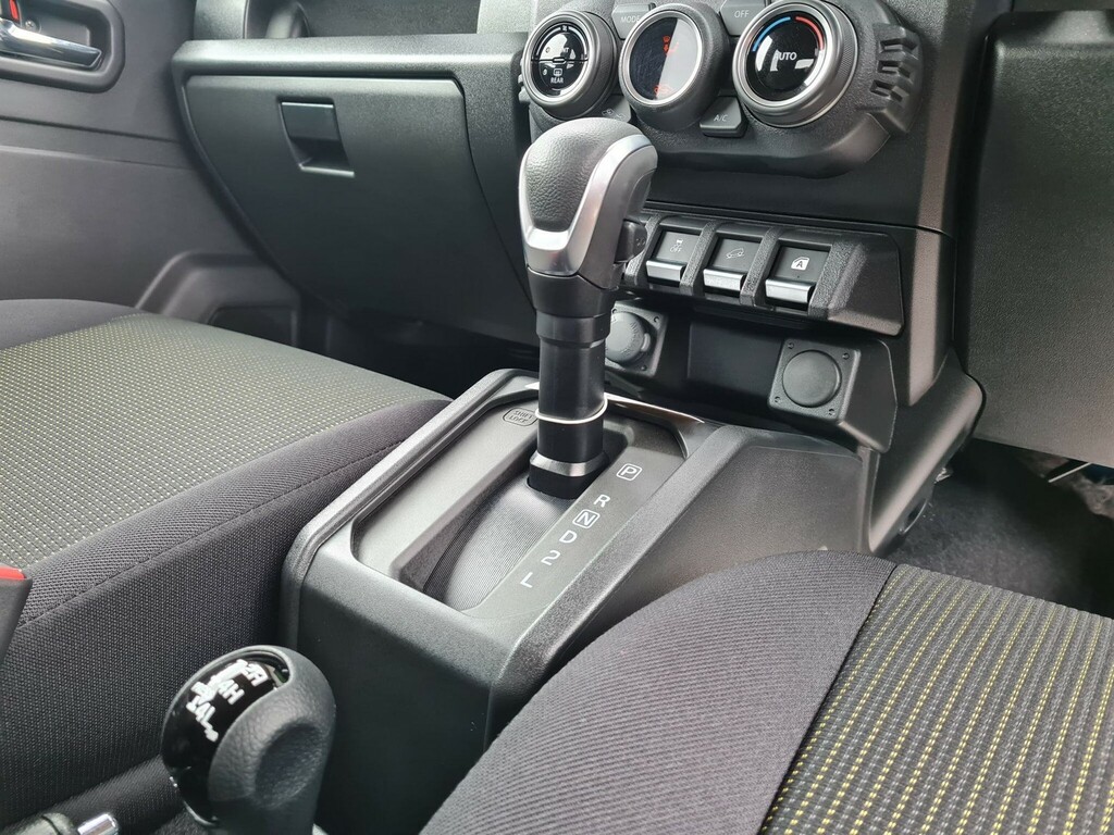 Suzuki Jimny Sz5 Green #13