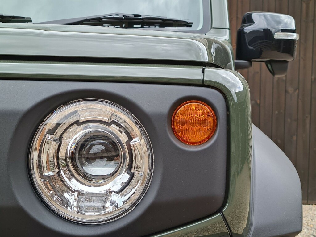 Suzuki Jimny Suv Green #6