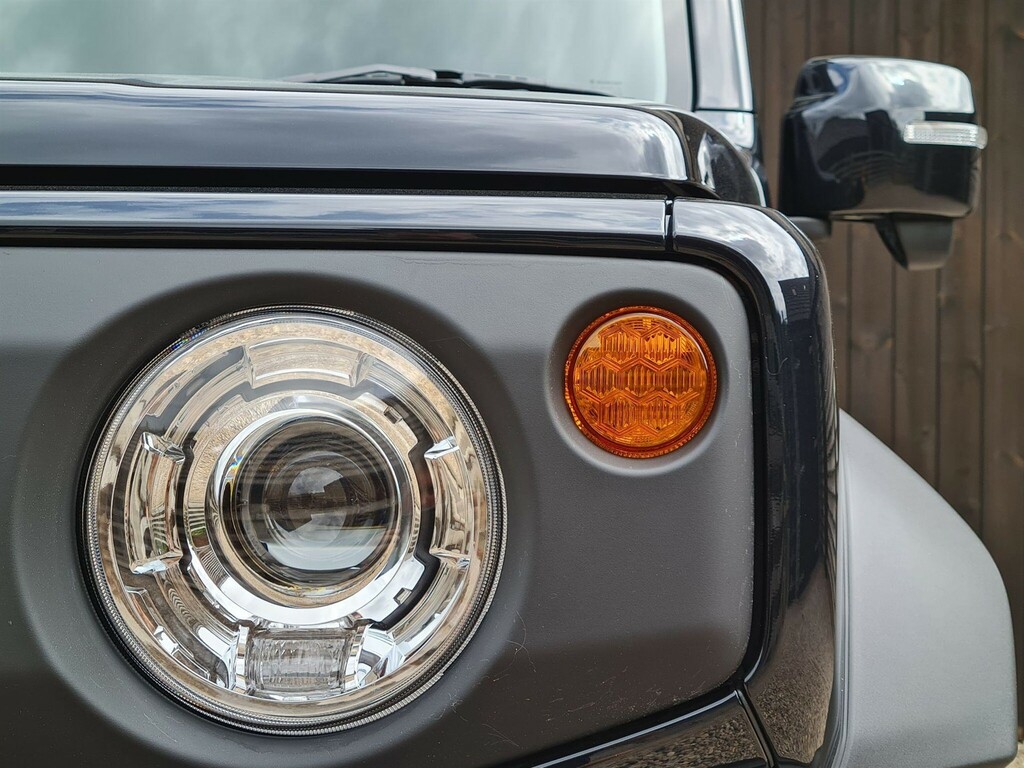 Suzuki Jimny Suv Black #6