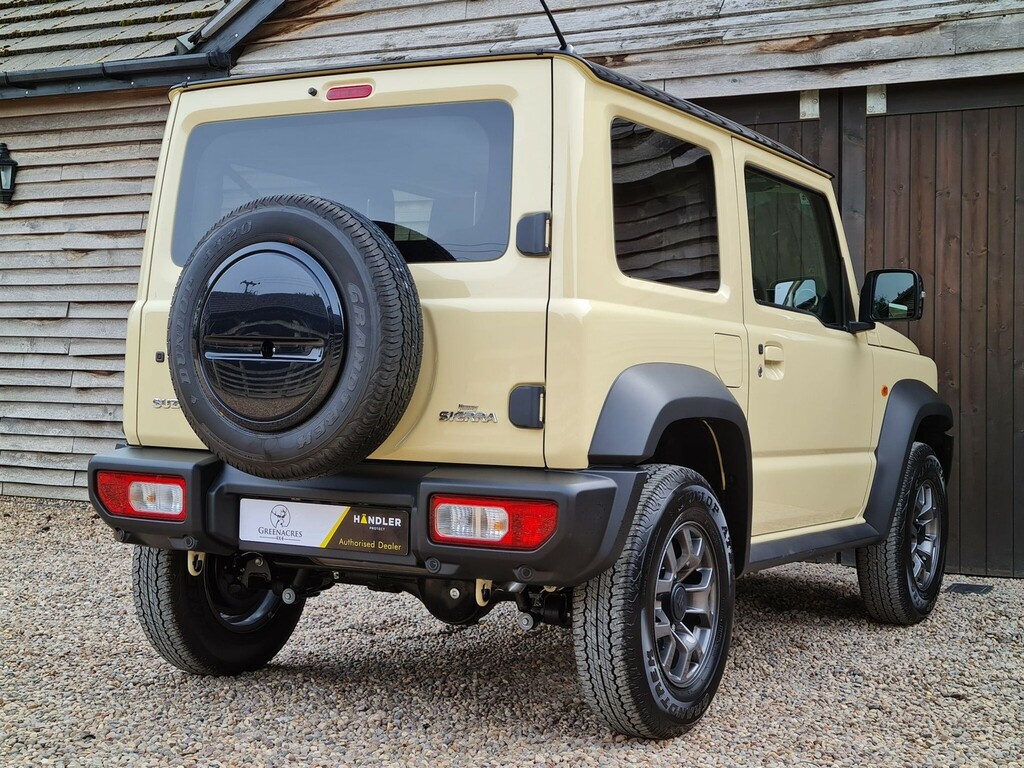 Suzuki Jimny Suv Beige #2
