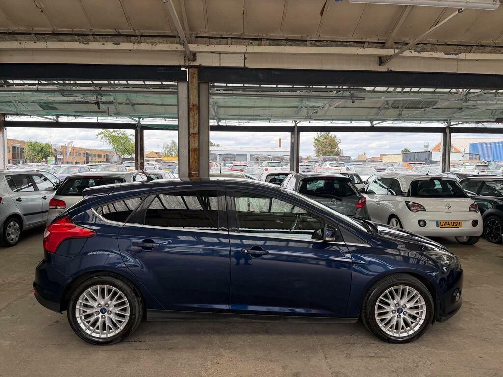 Ford Focus 1.6 Zetec Powershift Euro 5 TA60CYM Blue #3
