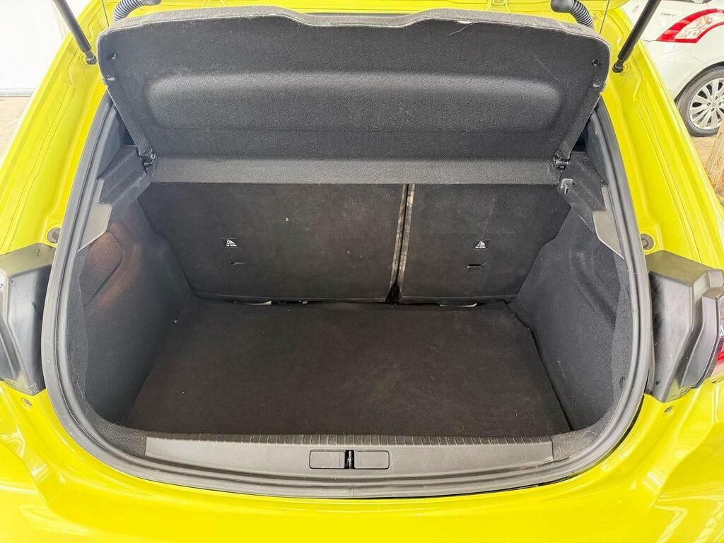 Peugeot 208 1.2 Puretech Allure Euro 6 S S HY25XYL Yellow #6