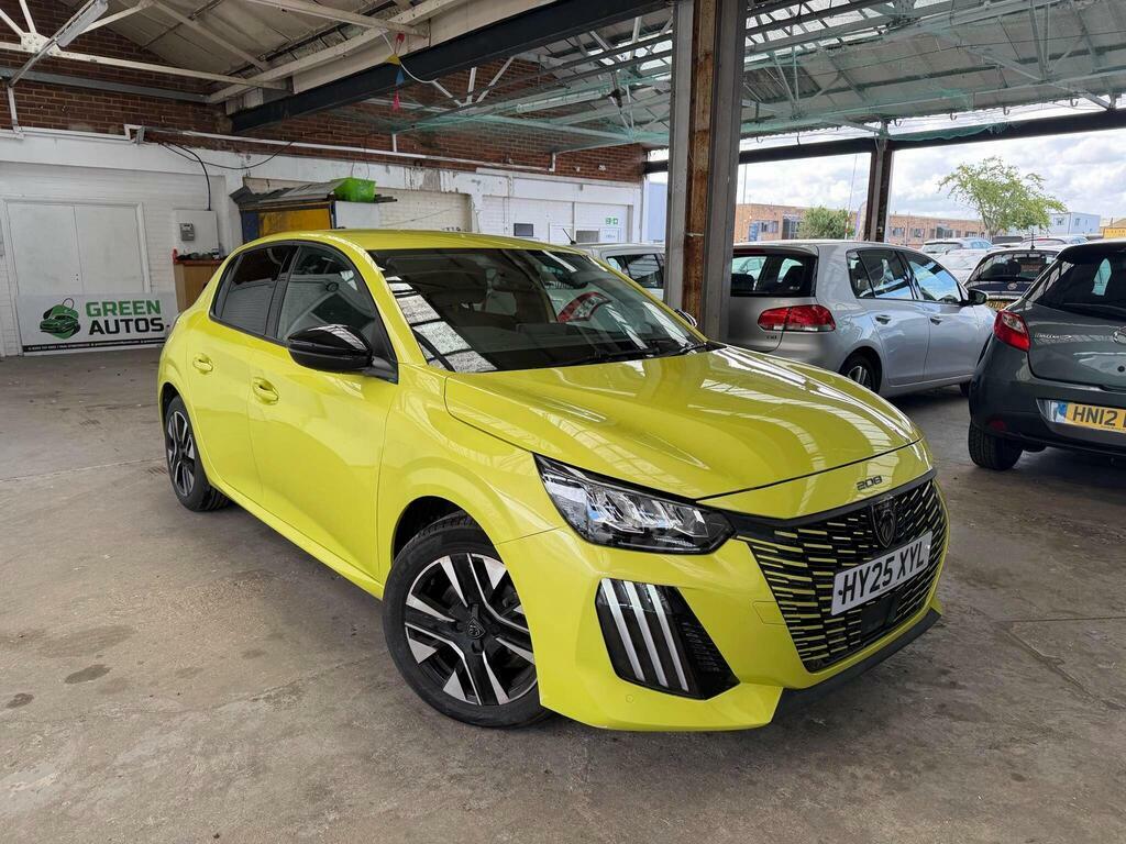 Peugeot 208 1.2 Puretech Allure Euro 6 S S Yellow