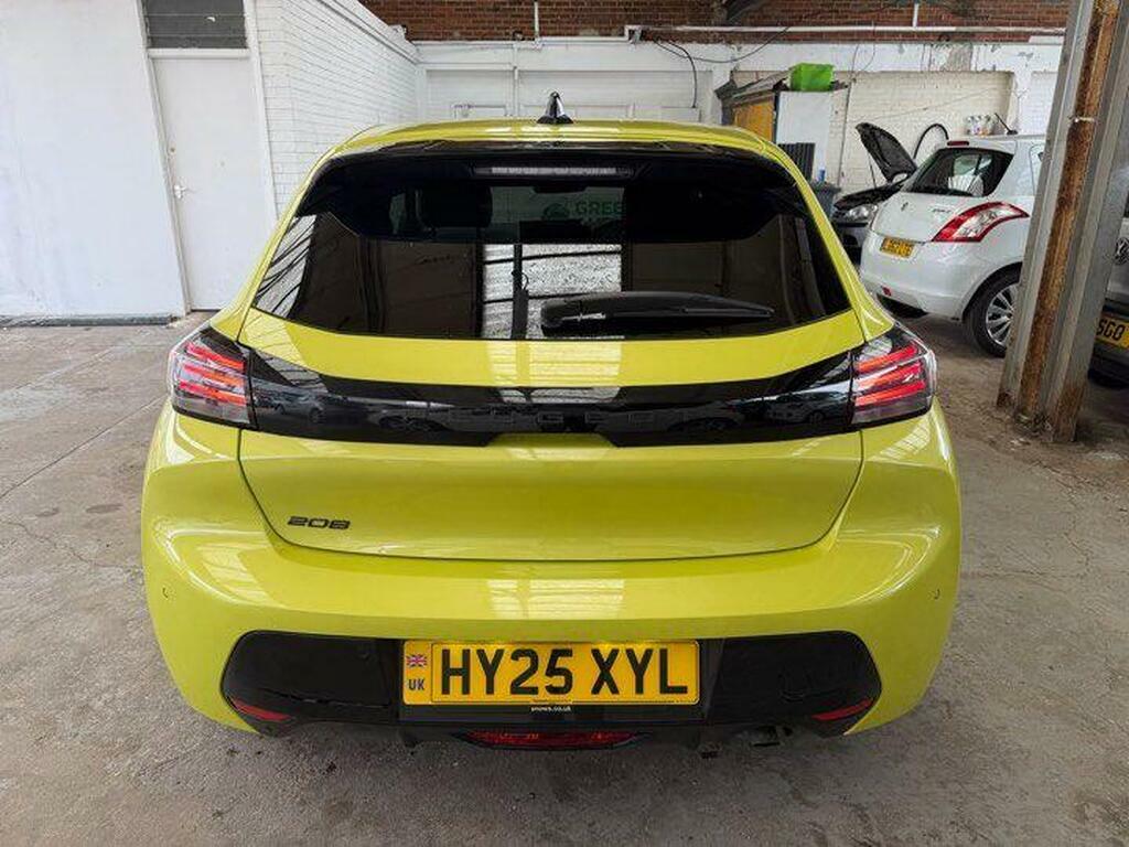 Peugeot 208 1.2 Puretech Allure Euro 6 S S HY25XYL Yellow #4