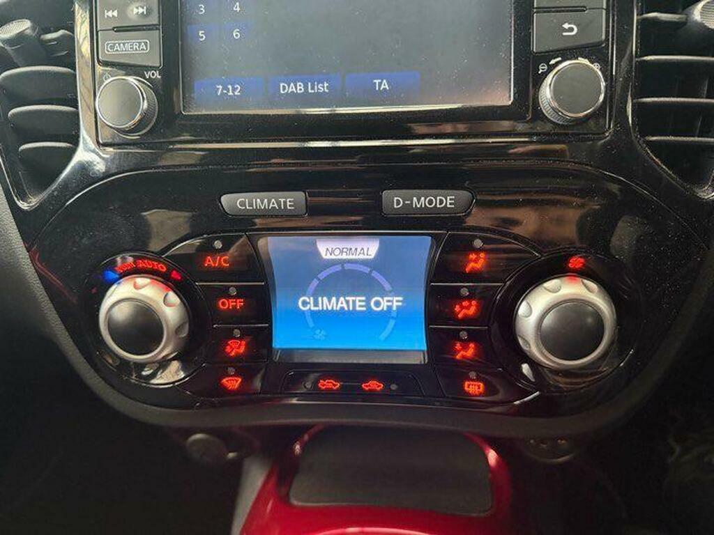 Nissan Juke Tekna White #19