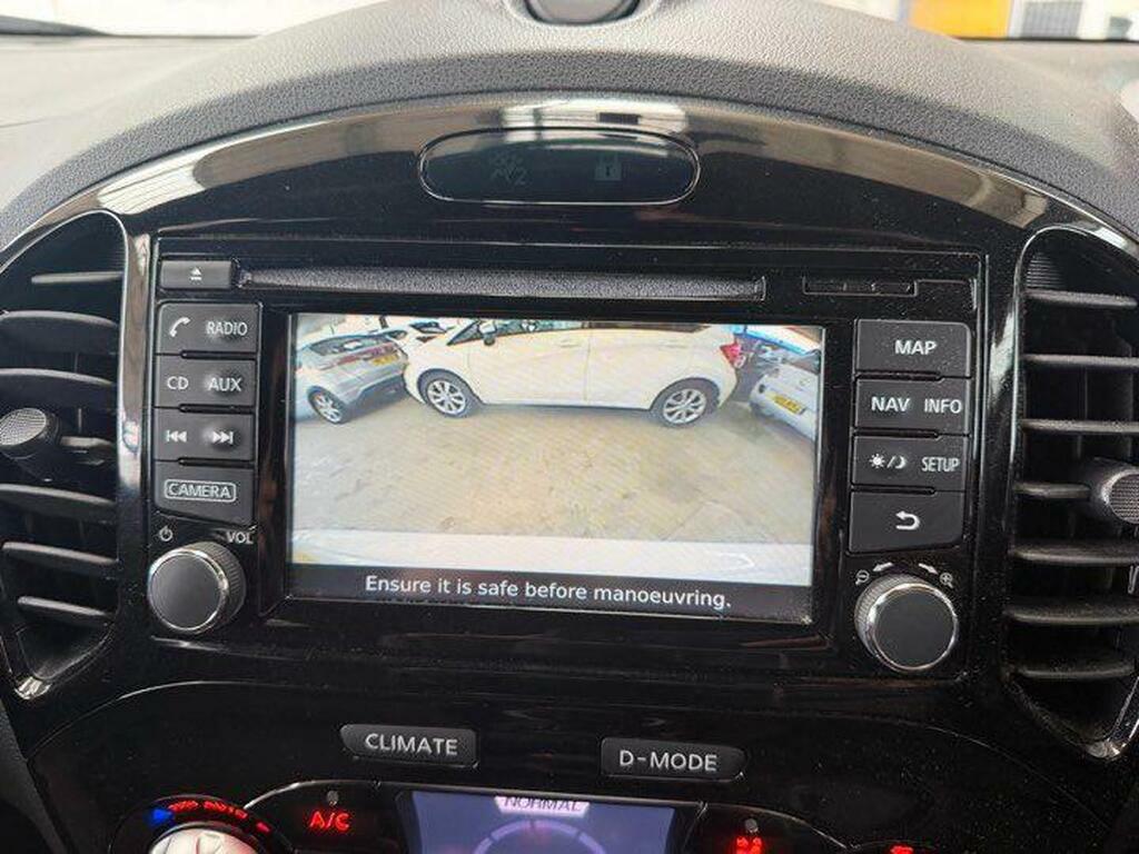 Nissan Juke Tekna White #25