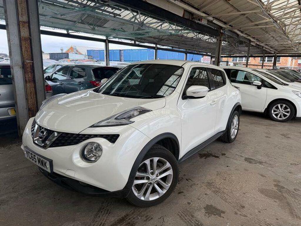Nissan Juke Tekna White #8