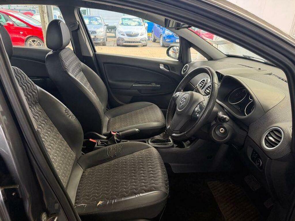 Vauxhall Corsa Limited Edition Red #16