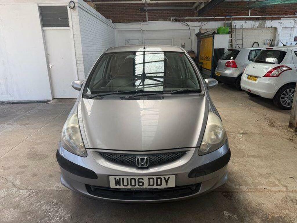Honda Jazz 1.4 I-dsi Se Cvt-7 Silver #2