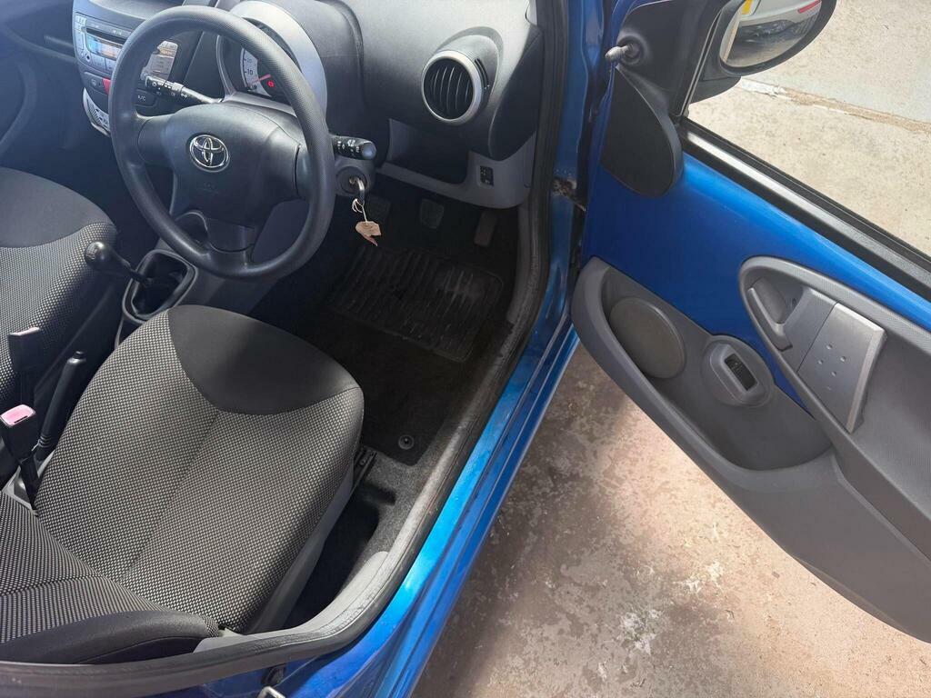 Toyota Aygo  Blue #16
