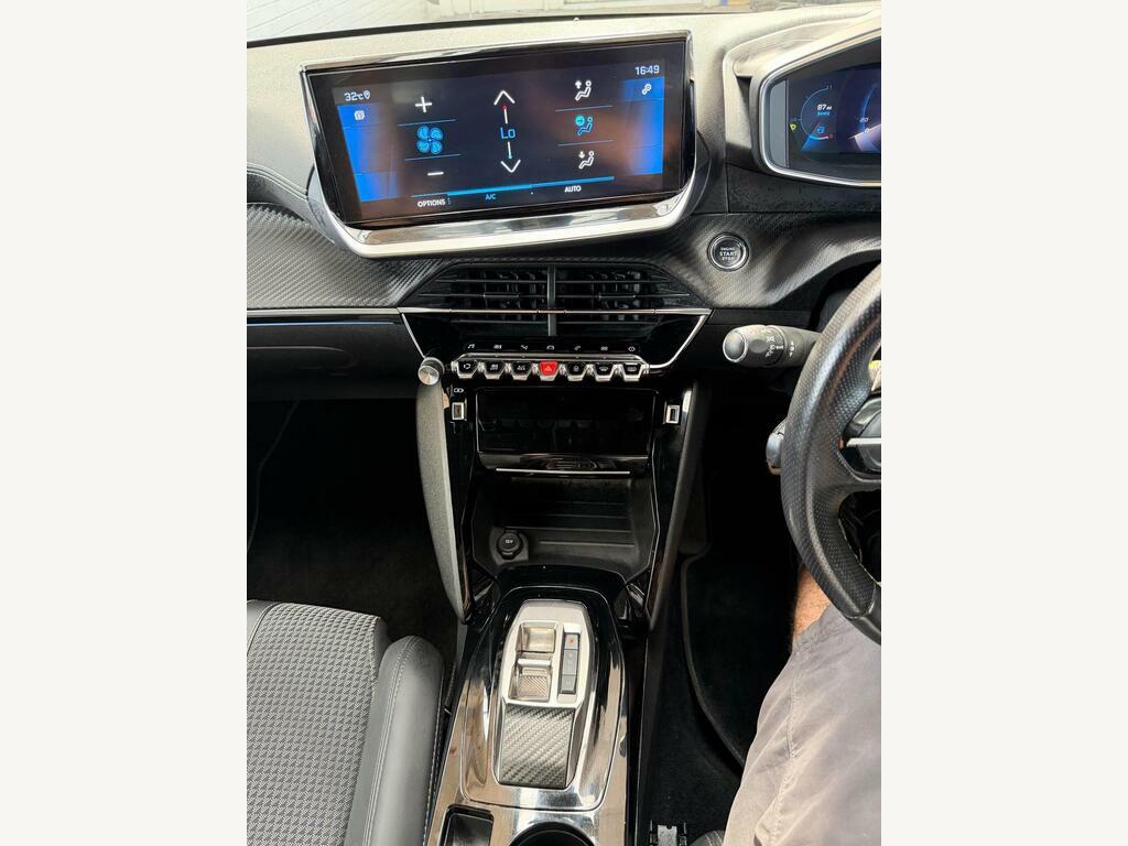 Peugeot 208 1.2 Puretech Active Premium Euro 6 Ss Black #23
