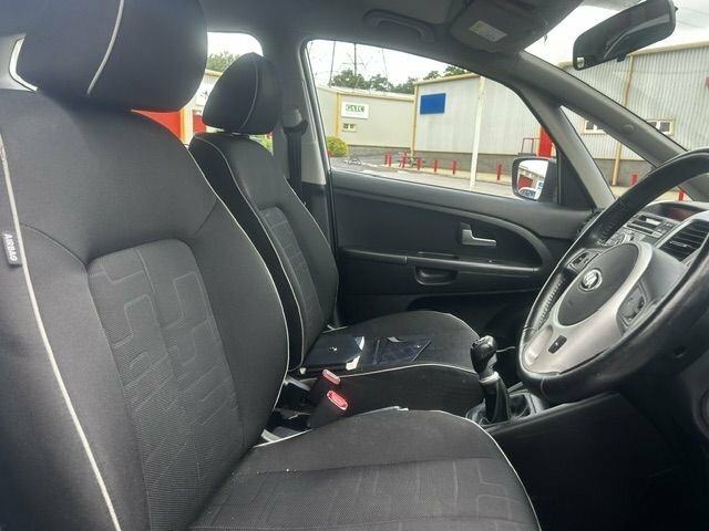 Kia Venga 1.6 3 Sat Nav Silver #9