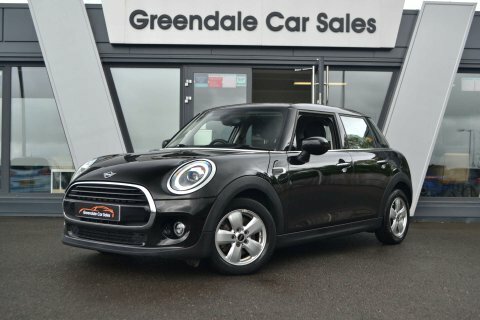 Mini Hatch 1.5 Cooper Classic NK21OVN Black #2