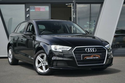 Audi A3 1.6 A3 Sportback PX68WKN Black #3