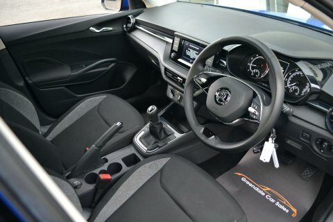 Skoda Fabia 1.0 Fabia Se Blue #4