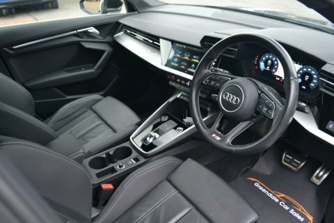 Audi A3 1.5 A3 Sportback KY22KNN Black #4